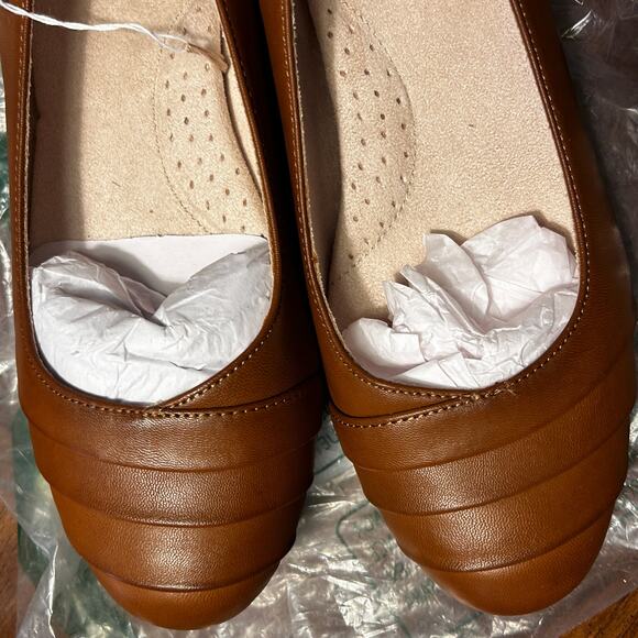 Cliffs White Mountain Ballet Flats 11 Brown Tan NWT NEW Comfort Women's - Picture 7 of 7